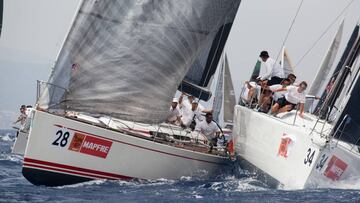Las embarcaciones luchan de manera encarnizada por tomar la posición en Palma.