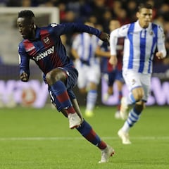 Moses y Boateng, ausencias destacadas en la vuelta al trabajo
