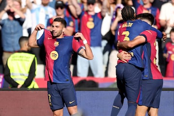 Ferran Torres celebra el 4-1 al Girona.