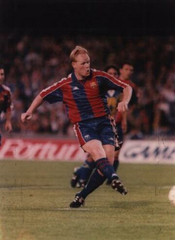 El holandés es el jugador que menos temporadas ha necesitado para estar en el Top11 de la Liga. Seis temporadas en Primera con el Barcelona. Marcó 67 goles.