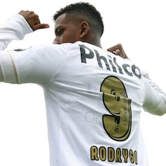 Rodrygo: "Intento creerme lo que está ocurriendo con mi vida"