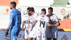 Un ex goleador de Colo Colo amargó a la UC en el norte: celebra la U