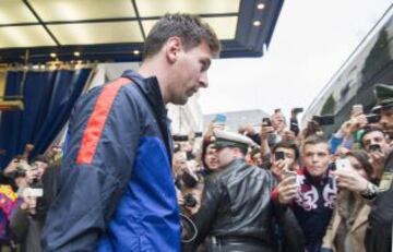 La locura se desata a la llegada de Messi.