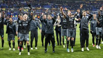 El Ajax celebrando el pase a la gran final de la Europa League.