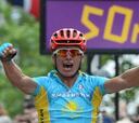 Alexandre Vinokourov se lleva el oro en la prueba en ruta