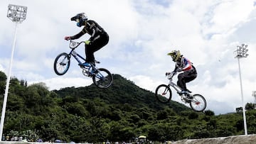 Diego Arboleda sufre grave caída en semifinales de BMX de los Juegos Panamericanos.