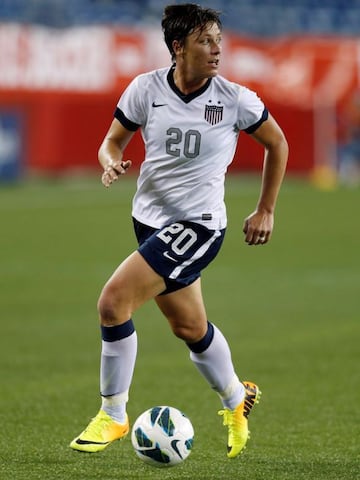 Estas son algunas de las playeras más bonitas de USA Femenil a lo largo de su historia, entre ellas está el jersey con la que ganaron el Campeonato Mundial de Canadá 2015.