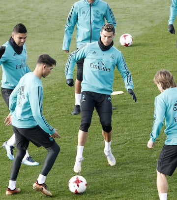 El entrenamiento del Madrid antes de volver a la Copa
