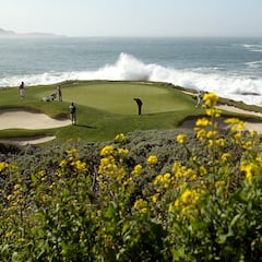 You won’t believe how much it costs to play a round of golf at Pebble Beach: 2025 green fees