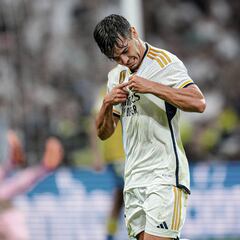 Brahim arrima el hombro