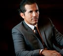 John Leguizamo reconoce que dejó de tomar el sol para no oscurecer su piel y seguir trabajando