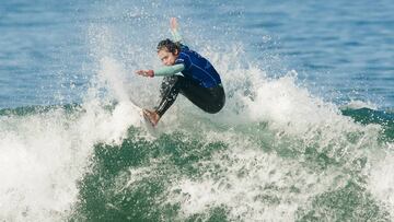 Esperanza Rojas disputando la final.