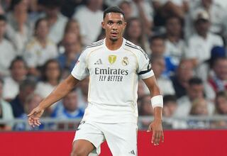 Primera curva para Trent