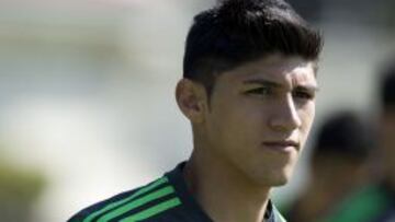 Alan Pulido habría sido engañado por Tigres