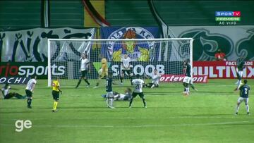 Minuto 98: la alucinante última jugada en la que pasan 6 cosas en 8" a cada una más increíble