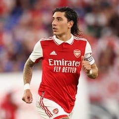 Bellerín estudia cómo salir del Arsenal