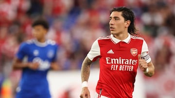 Héctor Bellerín durante un amistoso de pretemporada con el Arsenal.