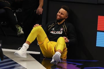 Stephen Curry #30 of Team James looks on during the 2021 NBA All-Star - AT&T Slam Dunk Contest