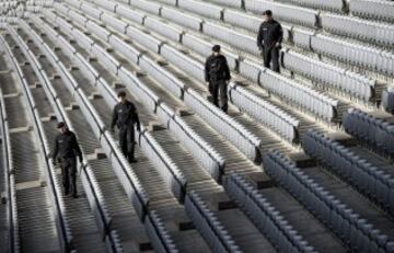 Fuertes medidas de seguridad en el Allianz Arena antes del amistoso Alemania-Italia.