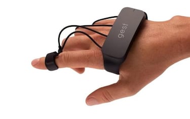 Toca y manipula la realidad virtual con Gest