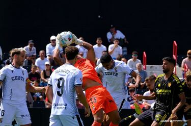 Aprobados y suspensos del Ceuta: el gol cotiza en Marcos