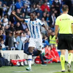 Sadiq deprime más al Sevilla y Ramos y Navas, a la calle