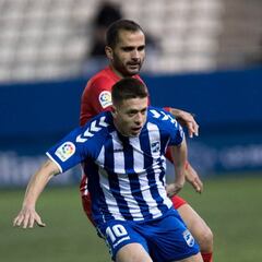 El Almería tira de efectividad en Lorca