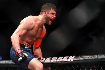 Calvin Kattar | 23-8-0