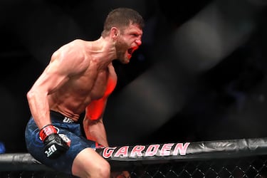 Calvin Kattar | 23-8-0