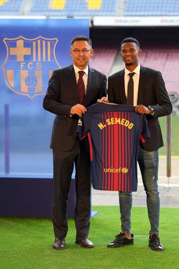 Las imágenes de la presentación de Semedo con el Barça