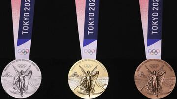 Las medallas que se entregarán en los Juegos Olímpicos de Tokio 2020.