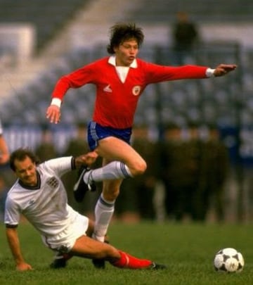 'Gino' Cofré sólo jugó un partido clase 'A' en la Roja, en el empate sin goles ante Inglaterra en Santiago de 1984.