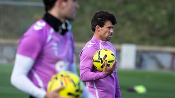 El Eibar confirma el esguince de tobillo de Bernat