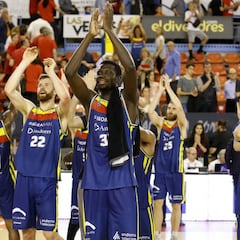 El Andorra gane en Manresa y todavía sueña con el playoff