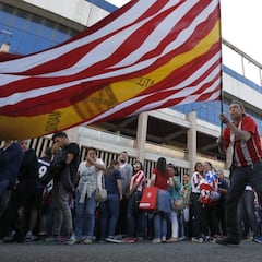 El club espera casi mil atléticos en las gradas de Los Cármenes