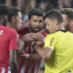 Competición tiene el audio que condena a Costa: el Atlético teme que le caigan ocho partidos