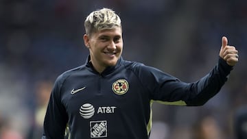Nicolás Castillo se reincorpora a los entrenamientos con América
