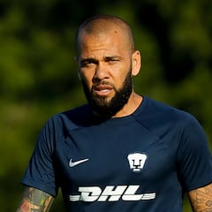 Dani Alves spent 16 minutes in nightclub bathroom with alleged victim - court sources