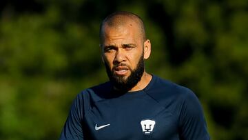 04/08/22 ENTRENAMIENTO DEL PUMAS PRETEMPORADA 

 DANI ALVES 