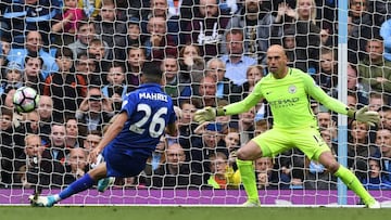 Mahrez lanzó el mismo penalti que Griezmann y se lo anularon