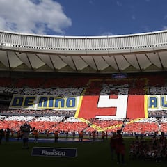 Pasillo del Eibar y mosaico para Torres: "9, de niño a leyenda"