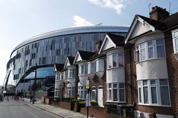 Tras esperar mucho tiempo los aficionados del club inglés han podido visitar por primera vez el nuevo estadio del equipo, el Tottenham Hotspur Stadium. El primer partido que se disputará en él será frente al Crystal Palace del 3 de abril.