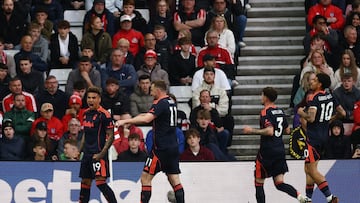 Soccer Football - Premier League - Sunderland v Nottingham Forest - Stadium of Light, Sunderland, Britain - April 24, 2026 Nottingham Forest's Igor Jesus, Chris Wood, Neco Williams and Morgan Gibbs-White celebrate their first goal an own goal scored by Sunderland's Trai Hume Action Images via Reuters/Lee Smith EDITORIAL USE ONLY. NO USE WITH UNAUTHORIZED AUDIO, VIDEO, DATA, FIXTURE LISTS, CLUB/LEAGUE LOGOS OR 'LIVE' SERVICES. ONLINE IN-MATCH USE LIMITED TO 120 IMAGES, NO VIDEO EMULATION. NO USE IN BETTING, GAMES OR SINGLE CLUB/LEAGUE/PLAYER PUBLICATIONS. PLEASE CONTACT YOUR ACCOUNT REPRESENTATIVE FOR FURTHER DETAILS..