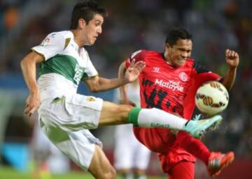 Enzo Roco y Carlos Bacca.