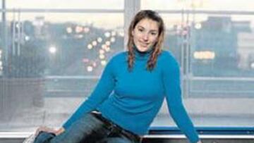 <b>RELAJADA. </b>Neslihan Darnel se adapta a la vida española.