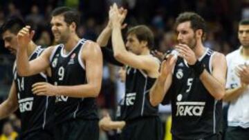 Gustavo Ay&oacute;n, Felipe Reyes, Andr&aacute;s Nocioni y Rudy Fernandez, celebran la victoria en Berl&iacute;n.