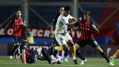 13/10/17 PARTIDO LIGA ARGENTINA
  Super Liga 2017
 San Lorenzo vs Defensa y Justicia por la sexta fecha de la Super Liga en el Estadio Nuevo Gasometro.
 Nicolas Blandi  de San Lorenzo, Pablo Alvarado y Facundo Quignon de San Lorenzo