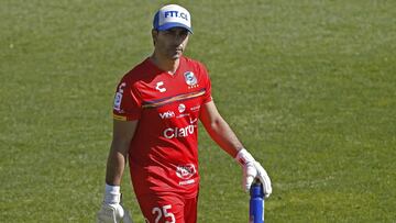 Futbol, Everton vs Colo Colo.
Decimosexta fecha, campeonato Nacional 2020.
El jugador de Everton Johnny Herrera, durante el partido de primera division contra Colo Colo realizado en el estadio Sausalito de Vina del Mar, Chile.
28/10/2020
Sebastian Cisternas/Photosport
Football, Everton vs Colo Colo.
16th date, 2020 National Championship.
Everton player Johnny Herrera, during the first division match against Colo Colo held at the Sausalito stadium in Vina del Mar, Chile.
28/10/2020
Sebastian Cisternas/Photosport