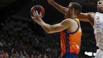 10/10/21
 LIGA ENDESA ACB JORNADA 5
 VALENCIA BASKET
 REAL MADRID
 VICTOR CLAVER
 TAVARES