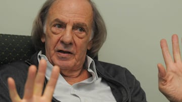 Menotti.